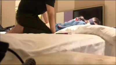 实勾搭有夫之妇性奴骚妇背着老公偷情成瘾喜欢被调教性虐