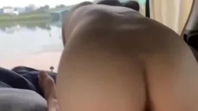 【雨哥91】景色优美帐篷里野战！大屁股视角深度抽插